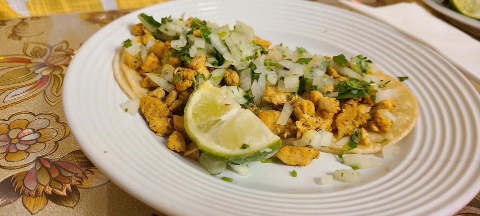Grilled Chicken Street Taco